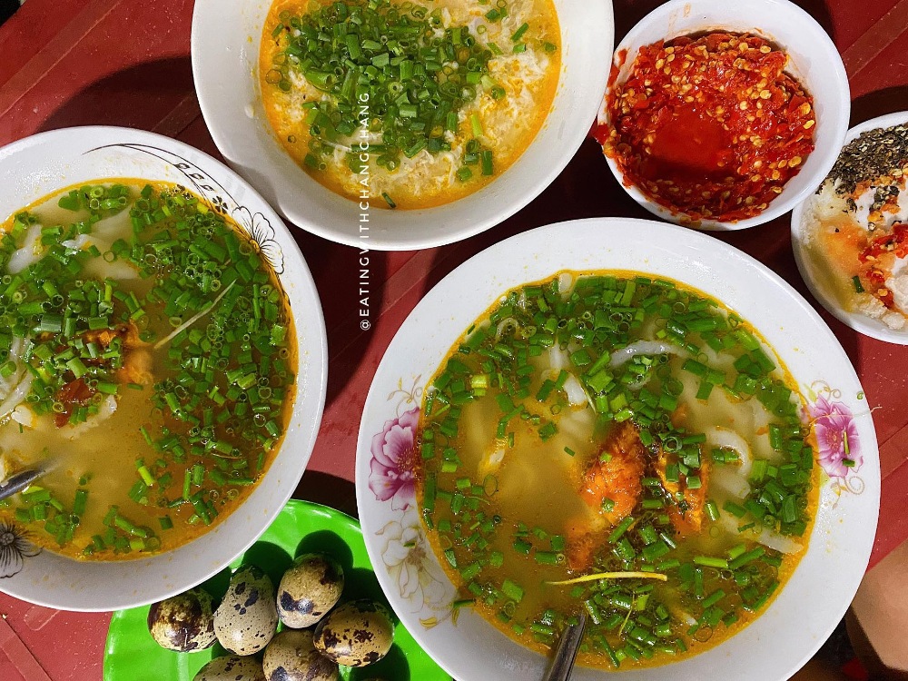 bánh canh cá lóc dì hương huế