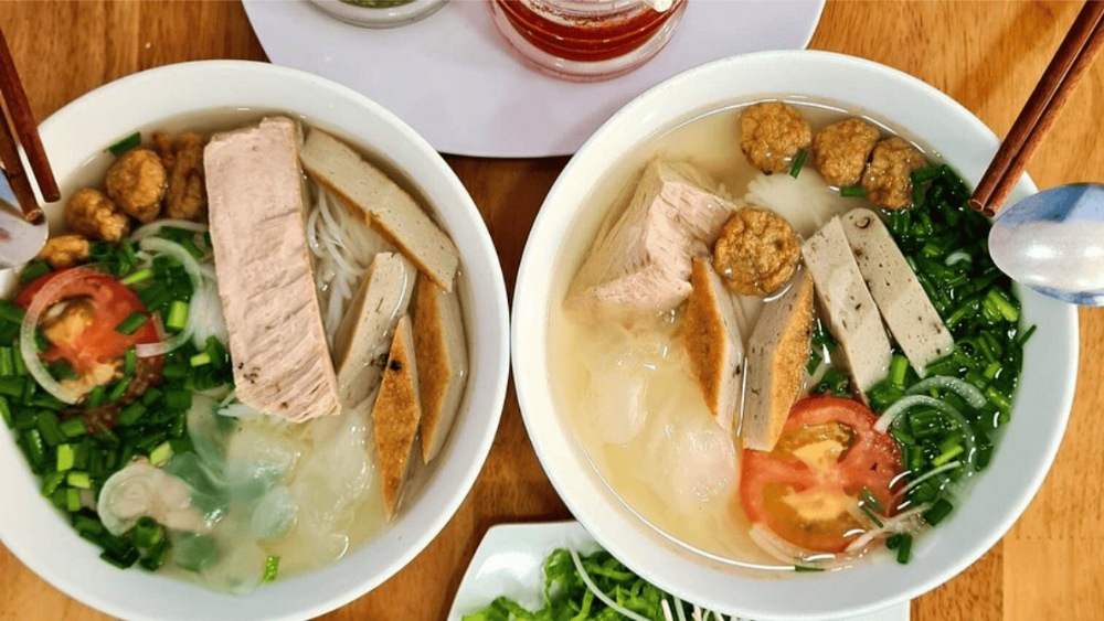 Top 10 quán bún cá Nha Trang ngon nức tiếng bạn nên thử