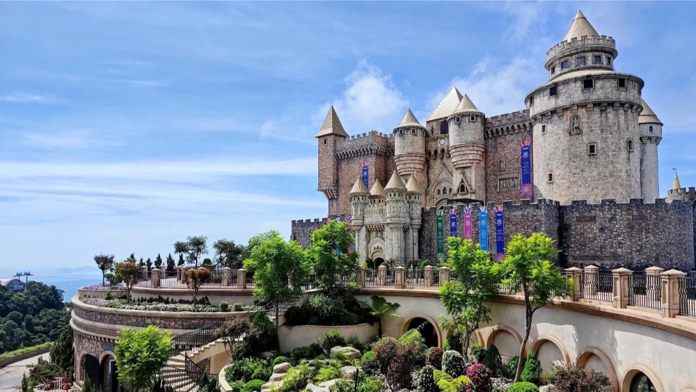 Kinh nghiệm du lịch Bà Nà Hills: Ăn chơi, di chuyển, lưu ý