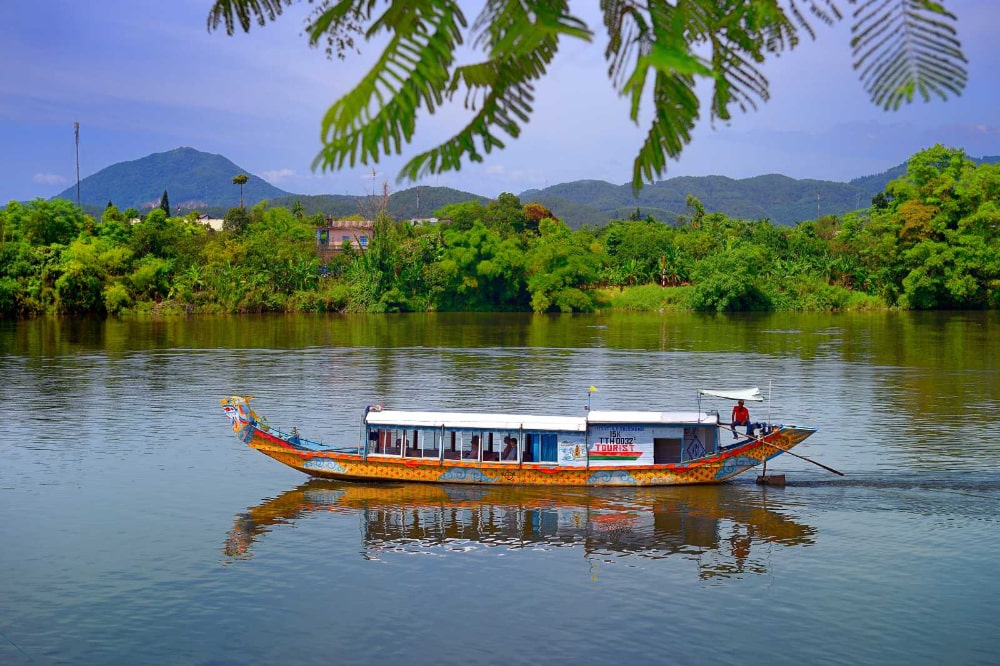 những địa điểm du lịch ở huế