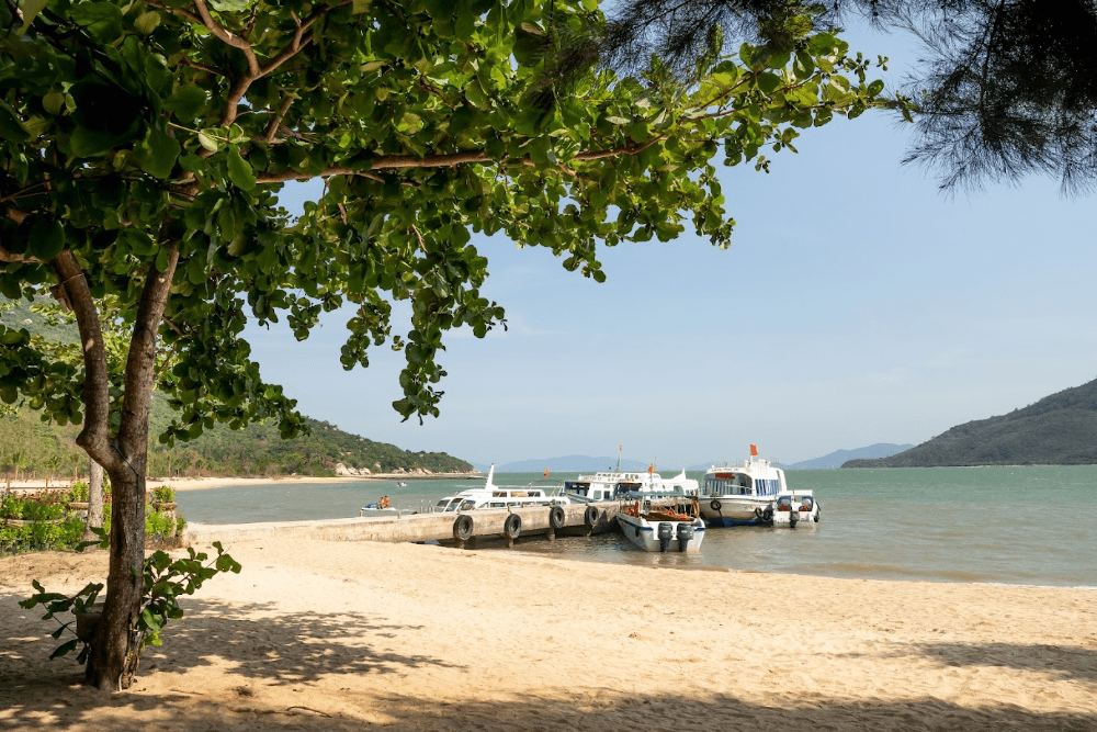 địa điểm du lịch gần nha trang