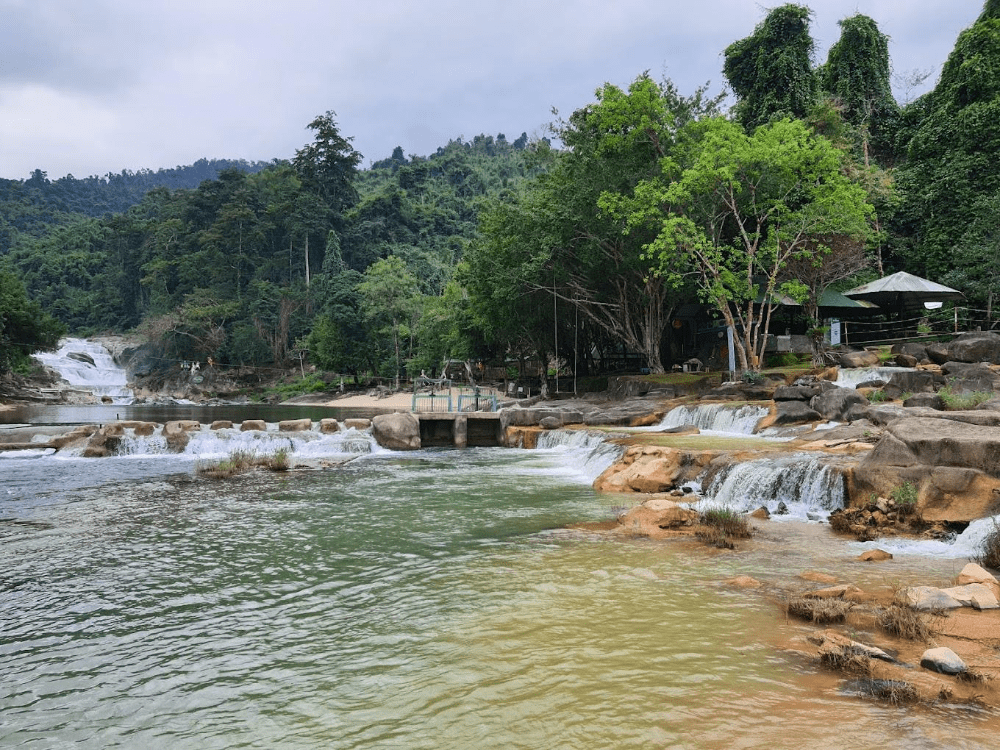 địa điểm du lịch nha trang nổi tiếng