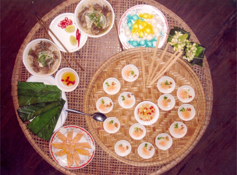 du lịch huế dịp 30 4 ăn gì