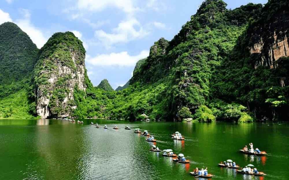 Kinh nghiệm du lịch Ninh Bình từ A-Z: các địa điểm du lịch, lưu ý