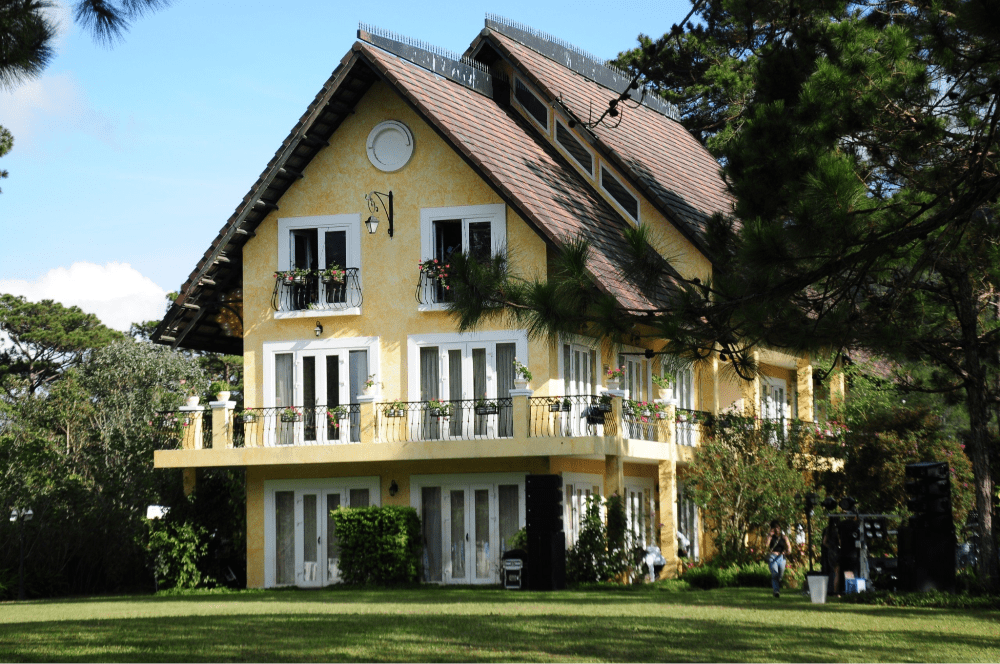 khách sạn 5 sao đà lạt gần hồ tuyền lâm​
