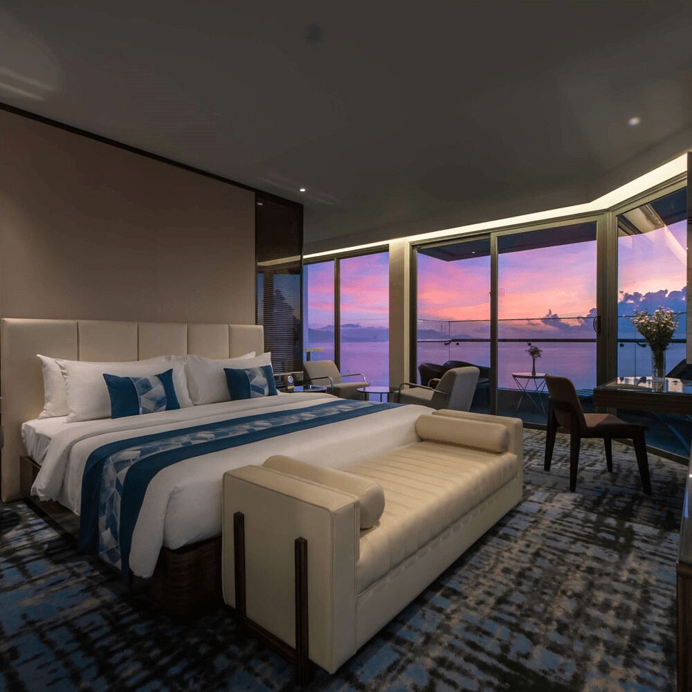 khách sạn 5 sao queen ann nha trang