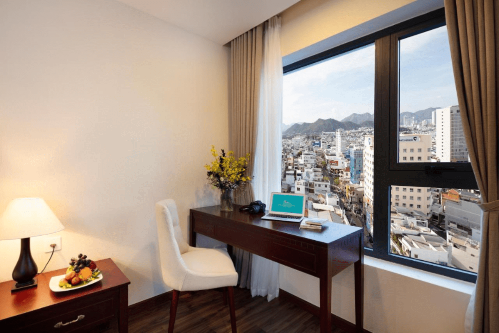 khách sạn 5 sao nha trang gần biển