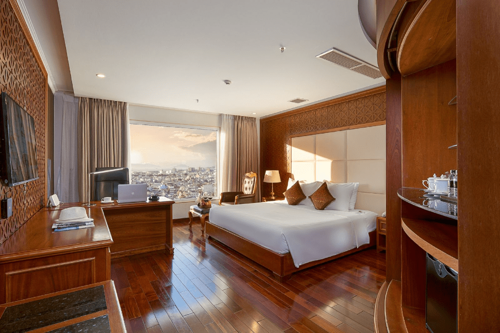 khách sạn 4 sao gần sân bay đà nẵng