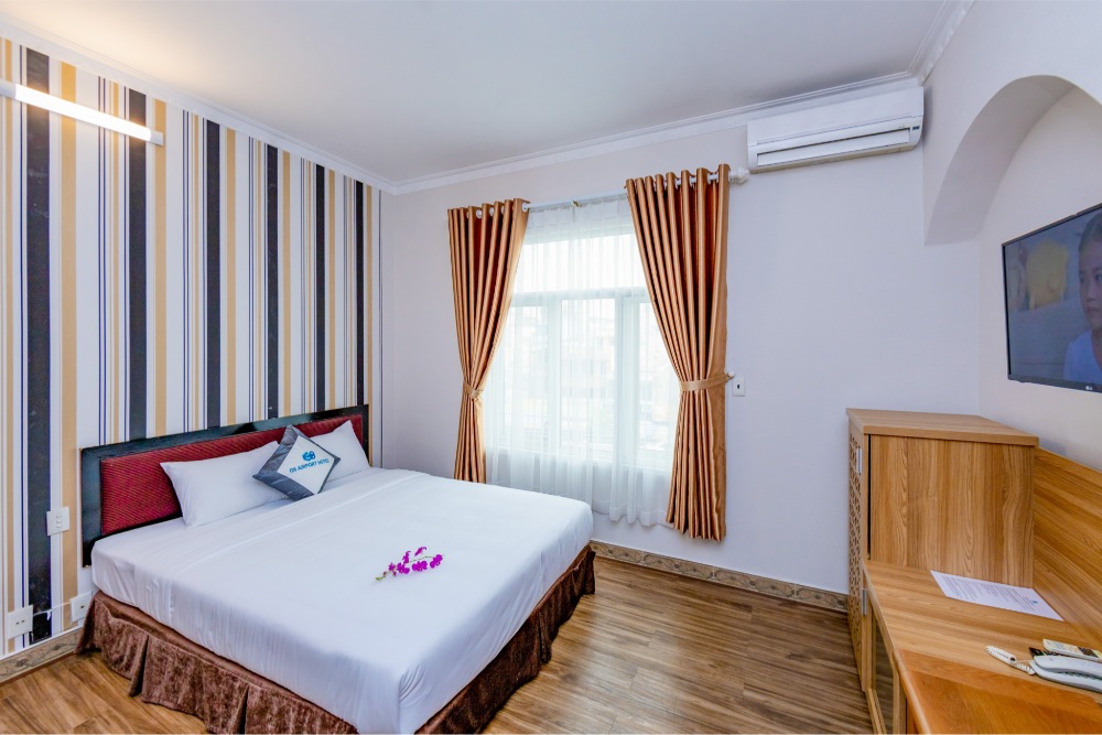 khách sạn gần sân bay tân sơn nhất 3 sao