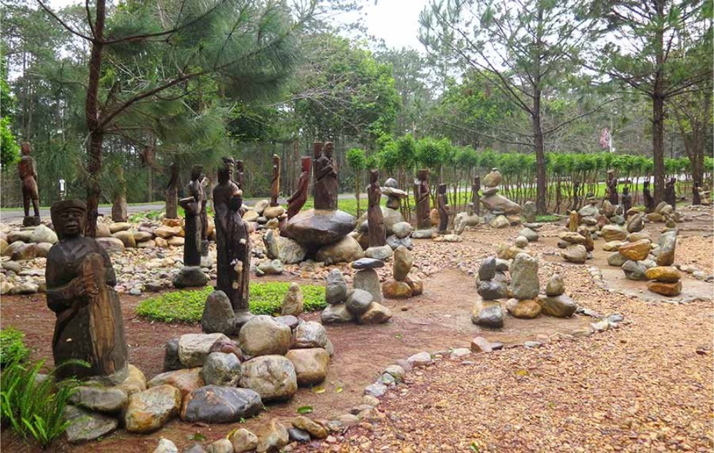 măng đen tháng 5 có gì