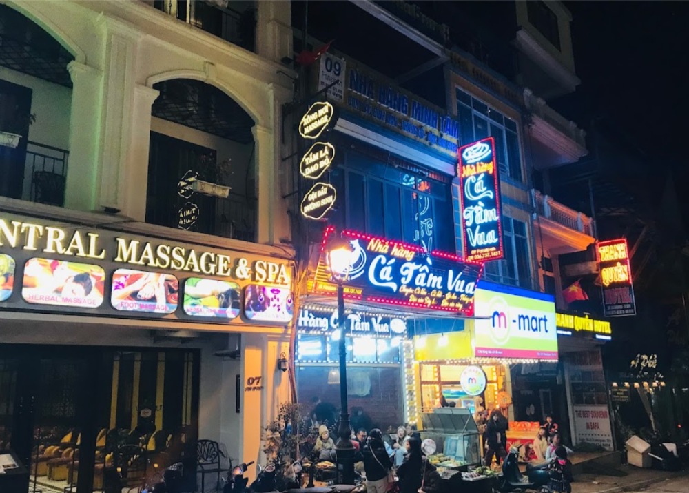 nhà hàng cá tầm vua