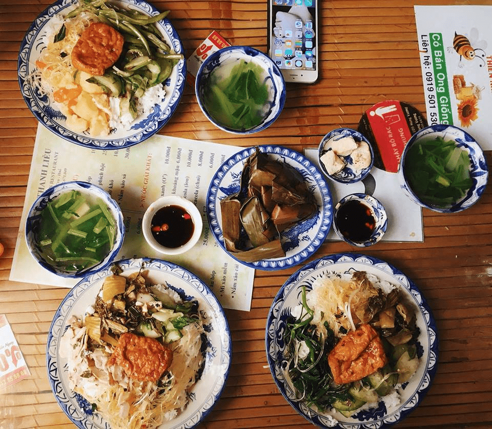 ở huế ăn quán cơm chay nào ngon