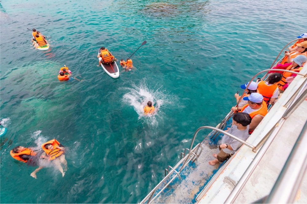 vịnh vĩnh hy hang rái
