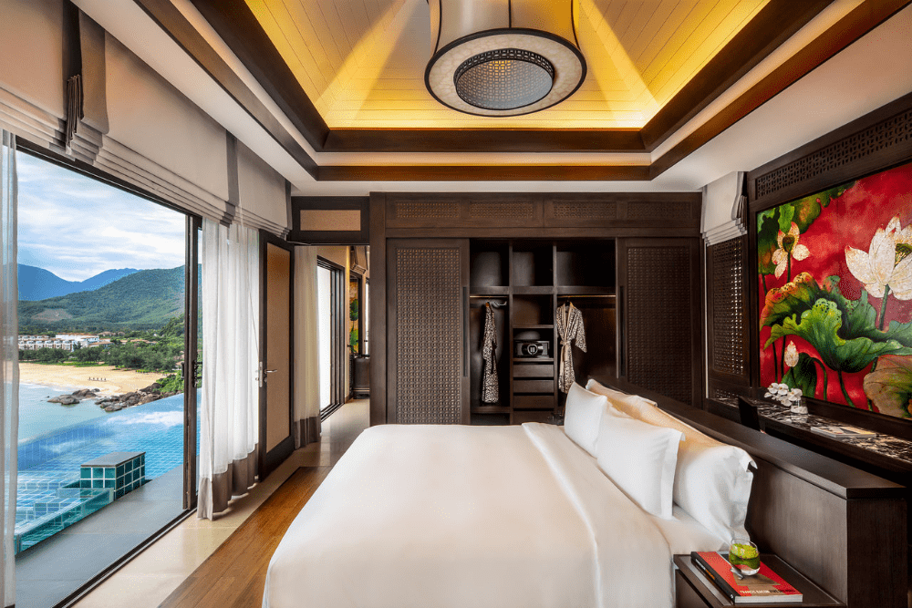 banyan tree lang co resort huế​