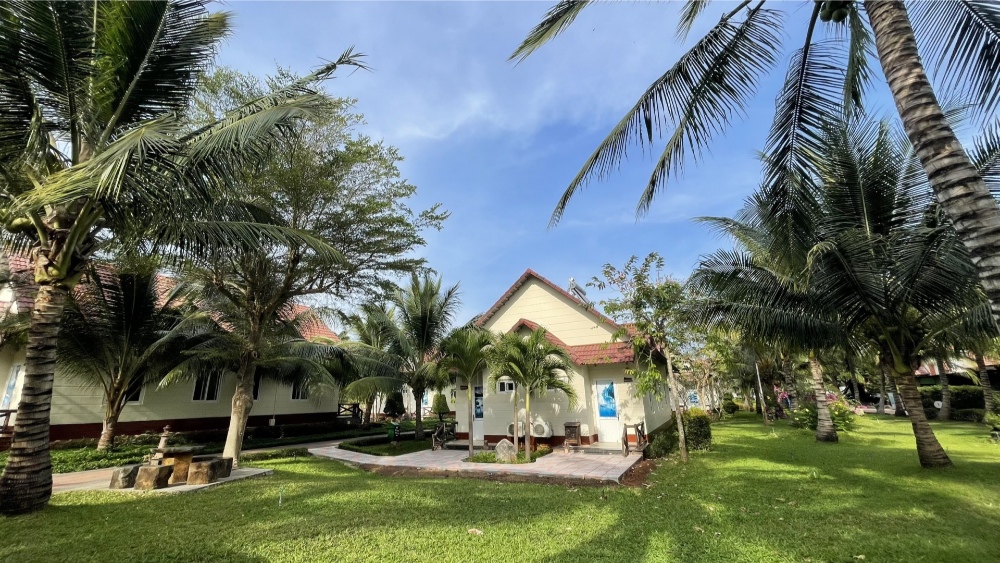 resort vũng tàu có hồ bơi sát biển