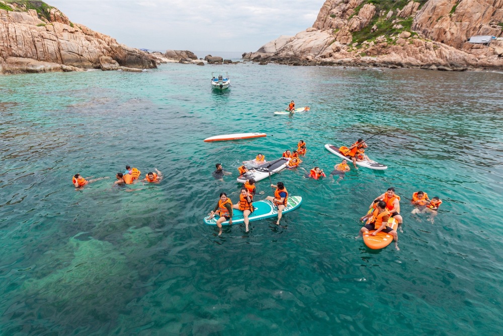 tour tàu đáy kính vĩnh hy