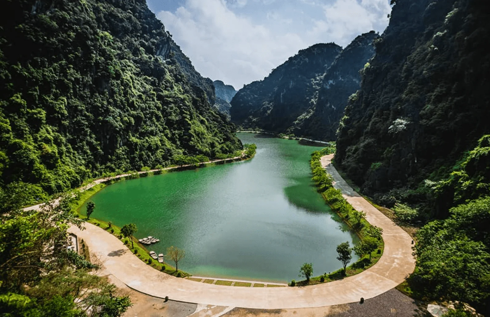 tuyệt tình cốc ninh bình ở đâu