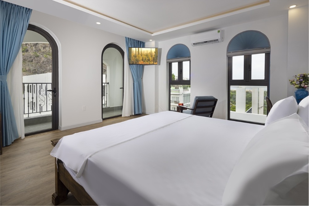 amazing villa nha trang